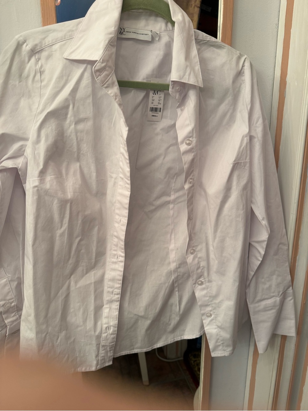 New York & Company Men’s White Button-Up Dress Shirt